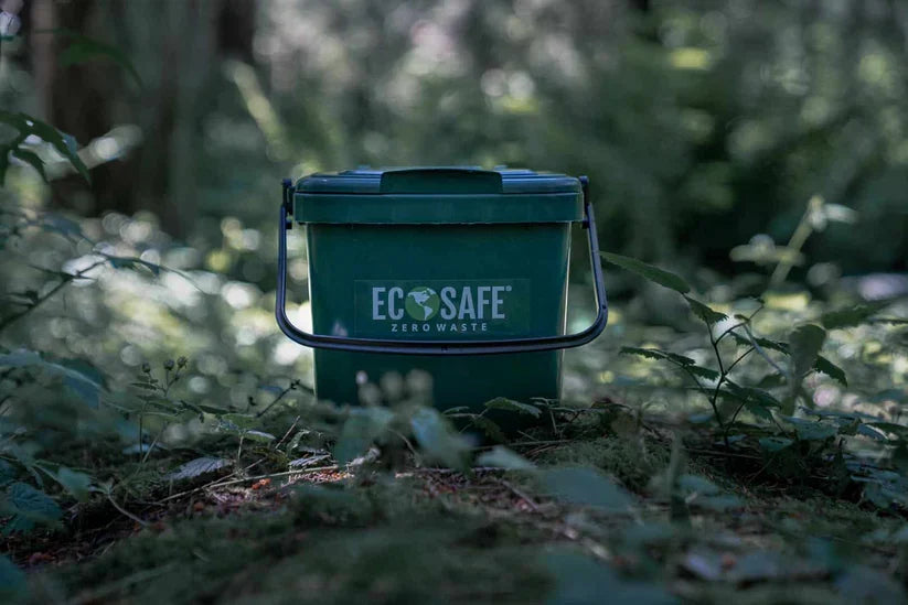 Compost Caddy Bin w/Compostable Trash Bags Set | Includes Bin & 2 Rolls of 2.5 gal Bags